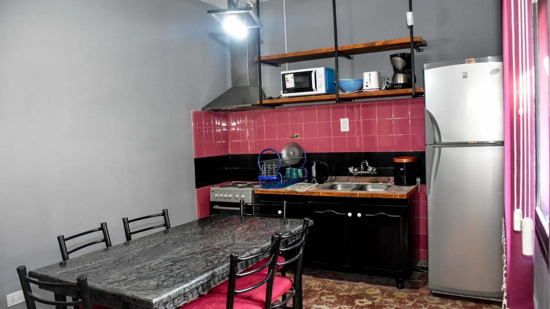 Homestay Casa Centrica Para 7 Personas Estacionamiento Gratuito Apartment Mendoza